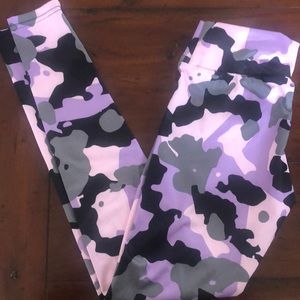 No brand , brand new leggings. Size small